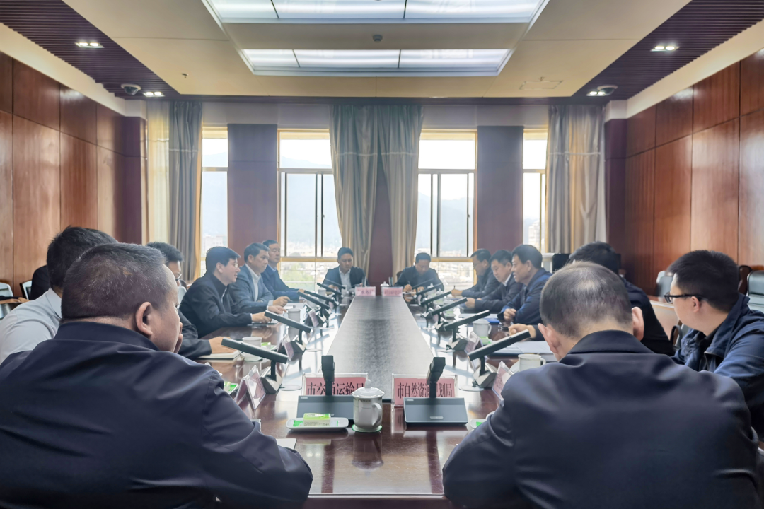集团与临沧市交流座谈