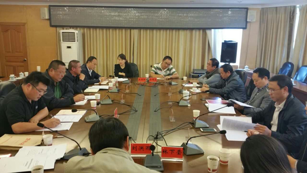 集团与昭通市洽谈新型城镇化项目合作  