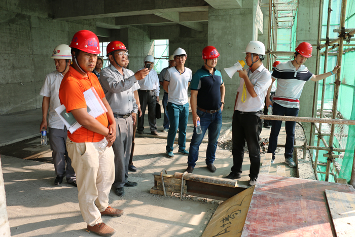 瑞丽市住建局组织观摩十四冶景成新城CD地块