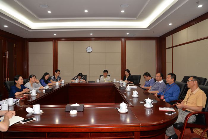 张战国会见云南省贵金属新材料控股集团客人