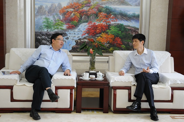 刘国强会见东兴证券客人