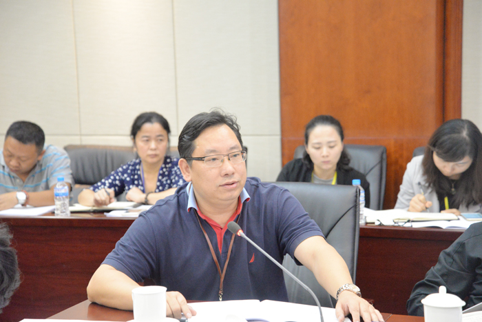 算一算心中是否真有“忧患”这笔账——集团机关行政一党支部召开组织生活会