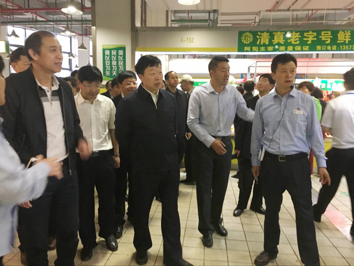 国务院督察组民生检查小组到五里多农博广场调研