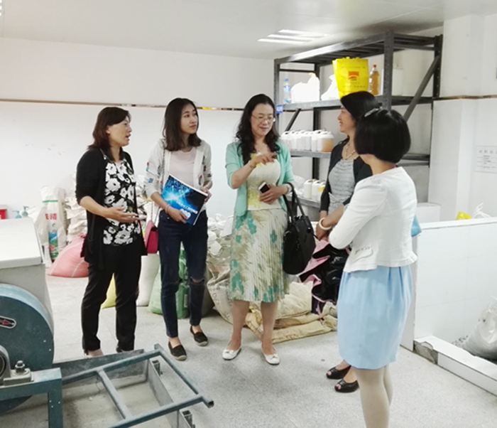 省总工会领导到建科院“李昕成劳模创新工作室”指导工作