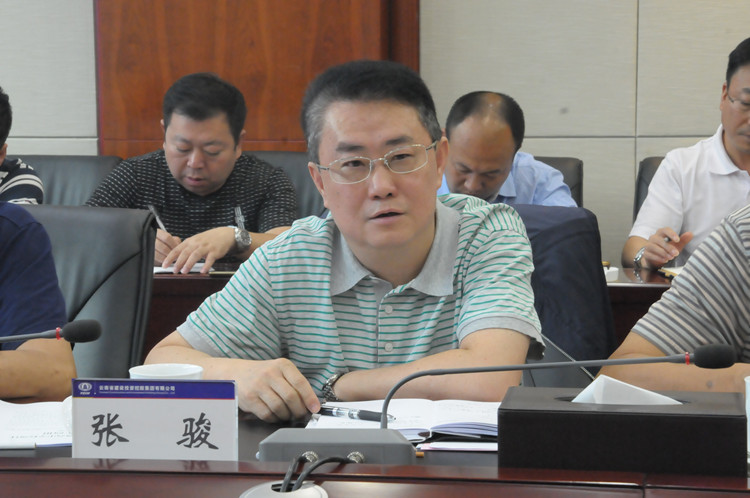张骏会见彝良县县长陈祥彬