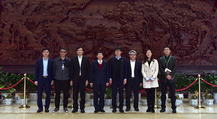马德会见越南驻昆明总领馆苏国俊总领事