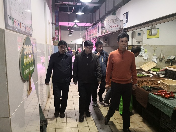 李家龙到建机公司开展节前消防安全检查