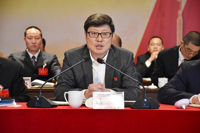马德出席五公司一届三次职代会
