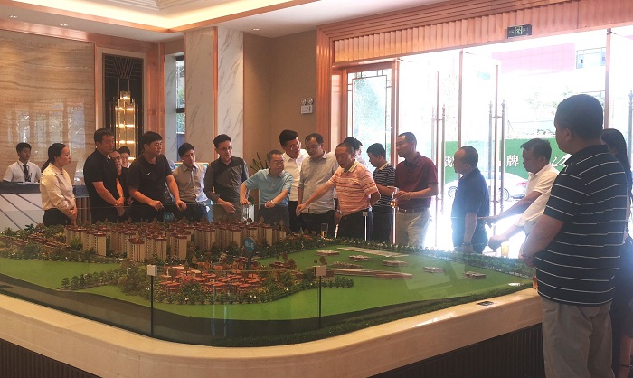 后永宁到开投公司临沧碧桂园项目调研