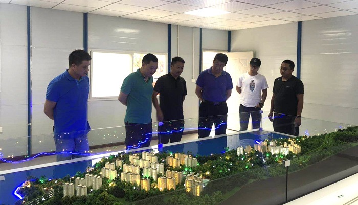 寸延峰调研集团昭通片区重点项目