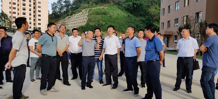 张骏调研集团昭通片区易地扶贫搬迁项目