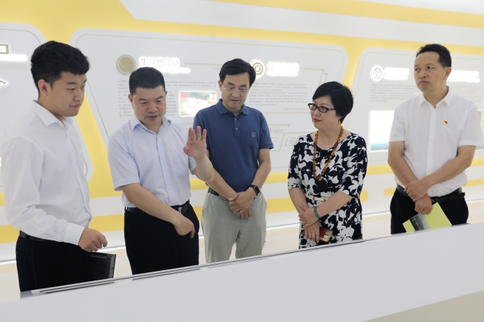 省国资委副主任刘成志一行到集团调研