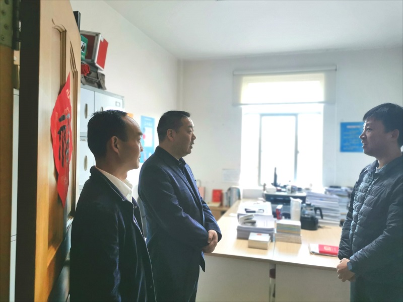 陈祖军调研二公司时强调：全面完成年度各项目标任务 为致力构建“五个胜天国际”贡献二建力量