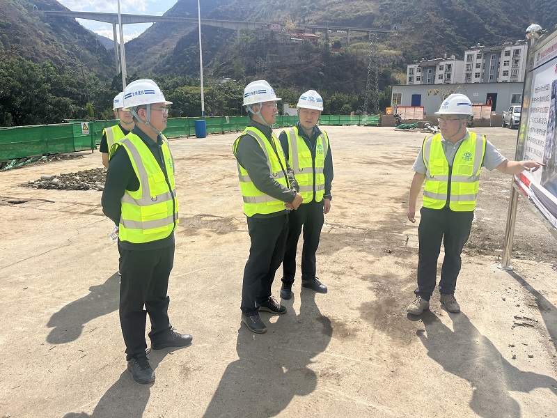 杨国文调研集团怒江片区在建项目