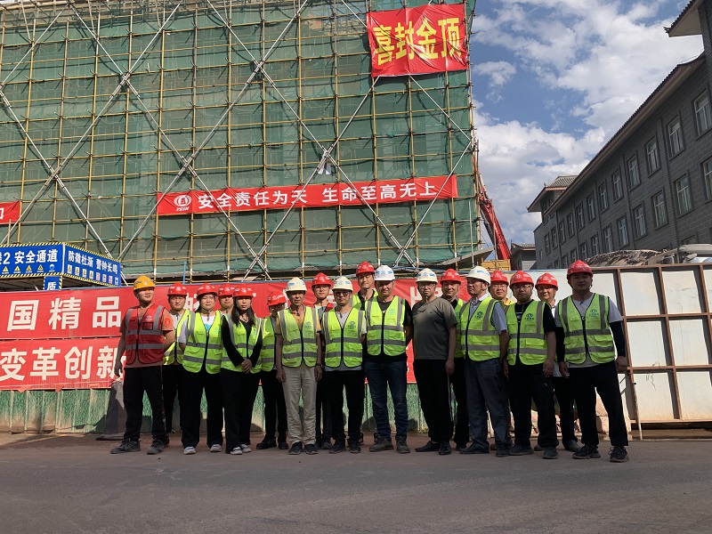 四公司两个项目全面封顶