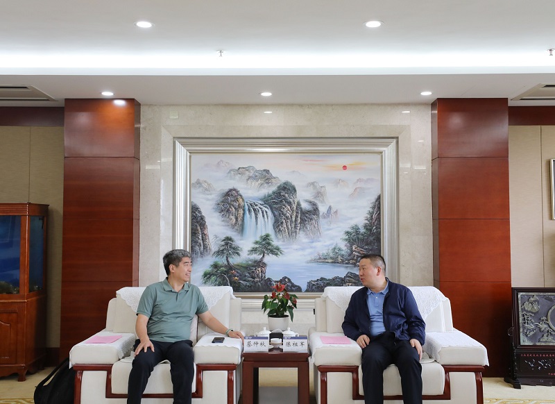 集团与国投创益基金公司交流座谈