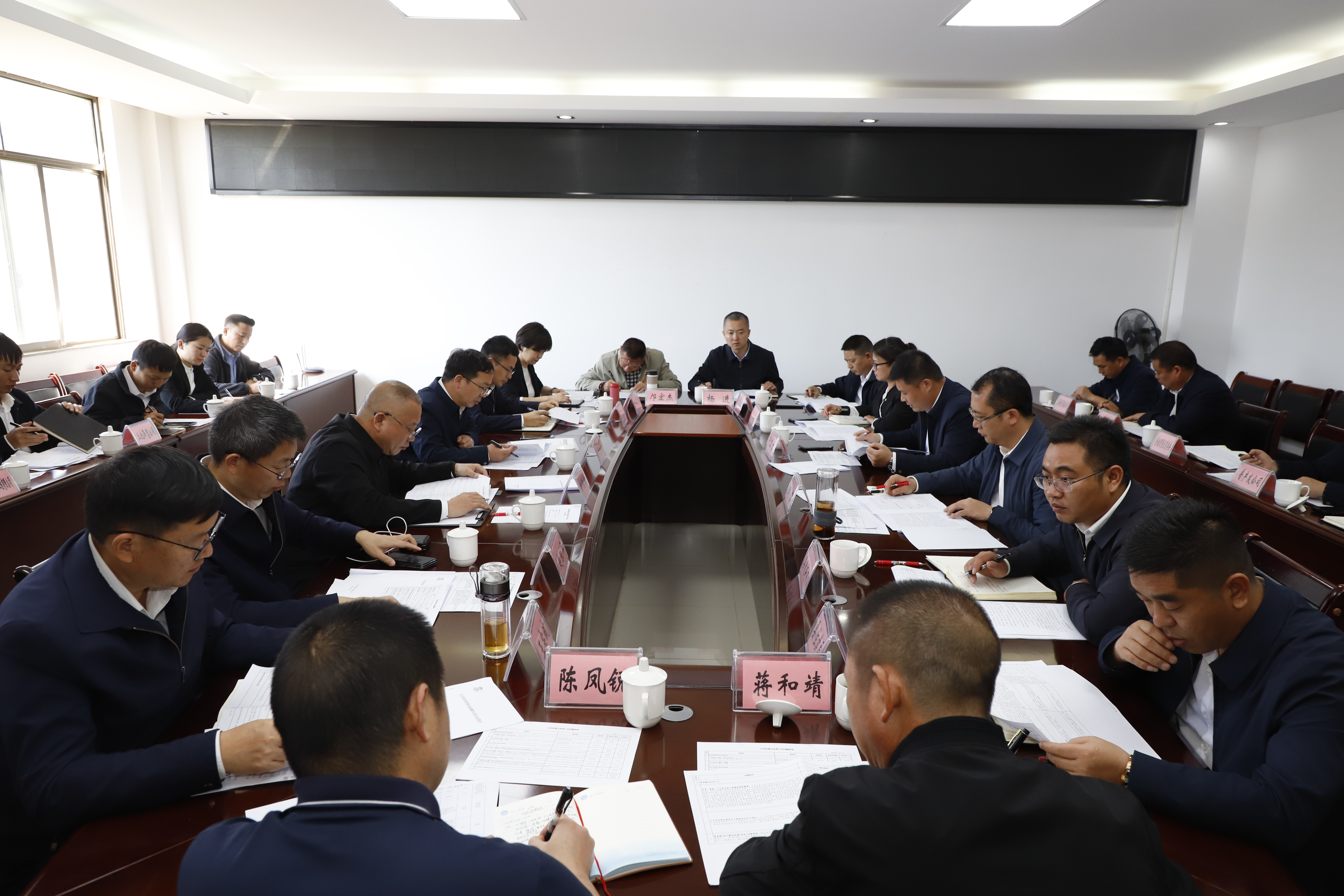 集团与文山州就重点水利工作进行交流座谈