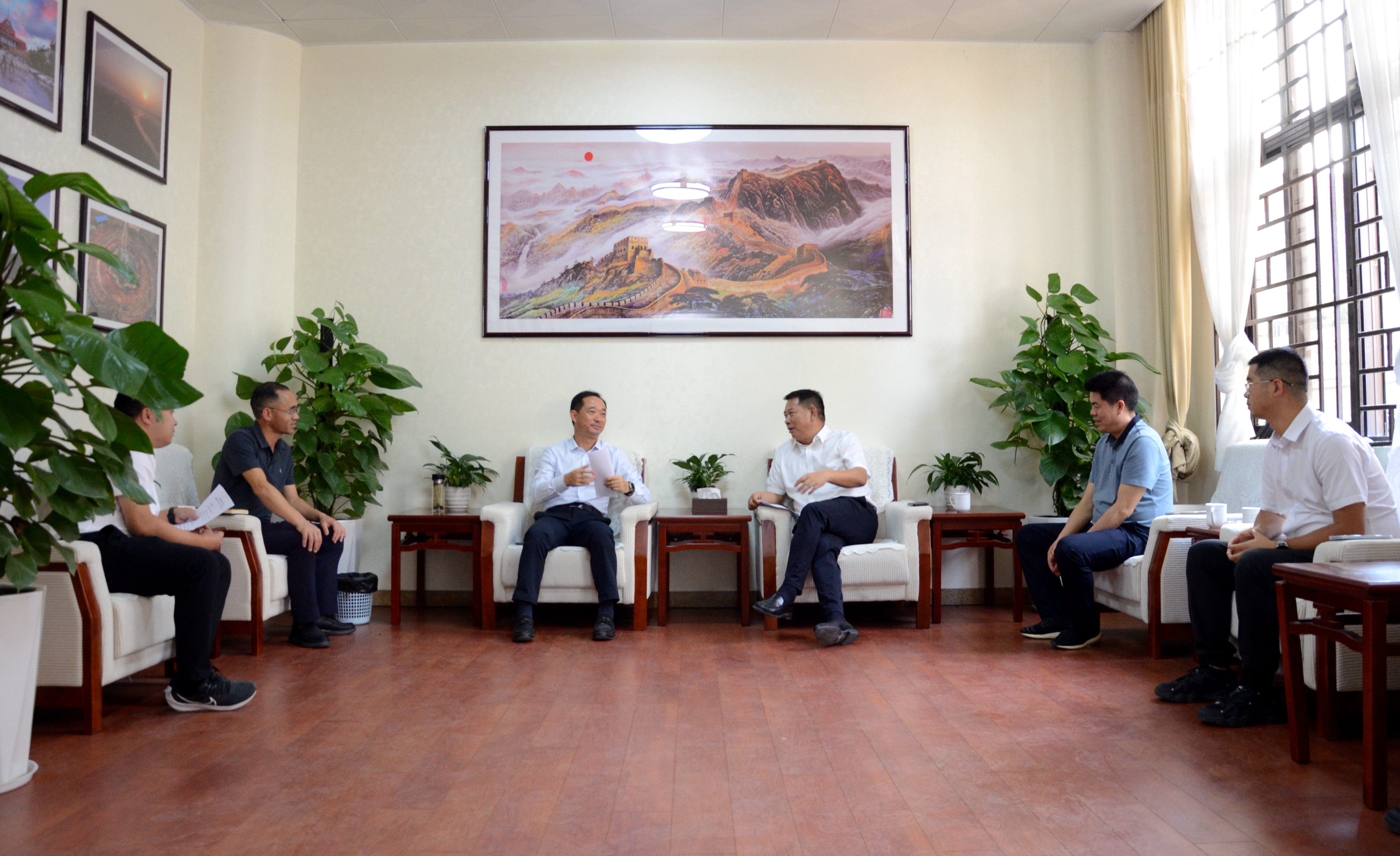 一公司与瑞丽市交流座谈