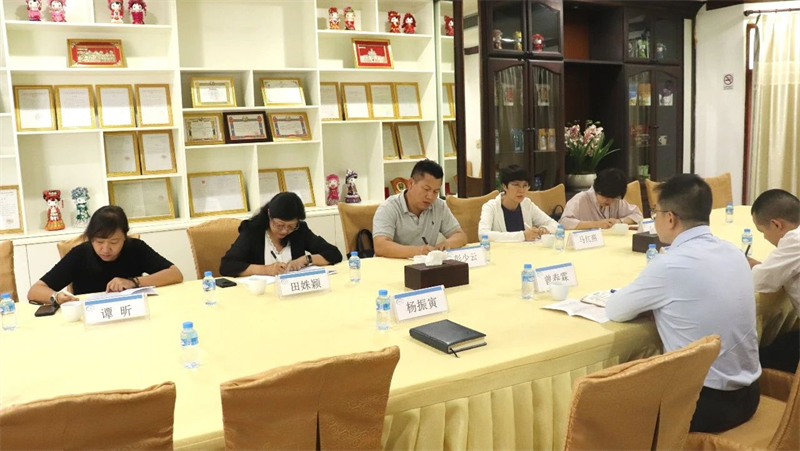 省人民对外友好协会秘书长彭少云调研集团老挝片区项目