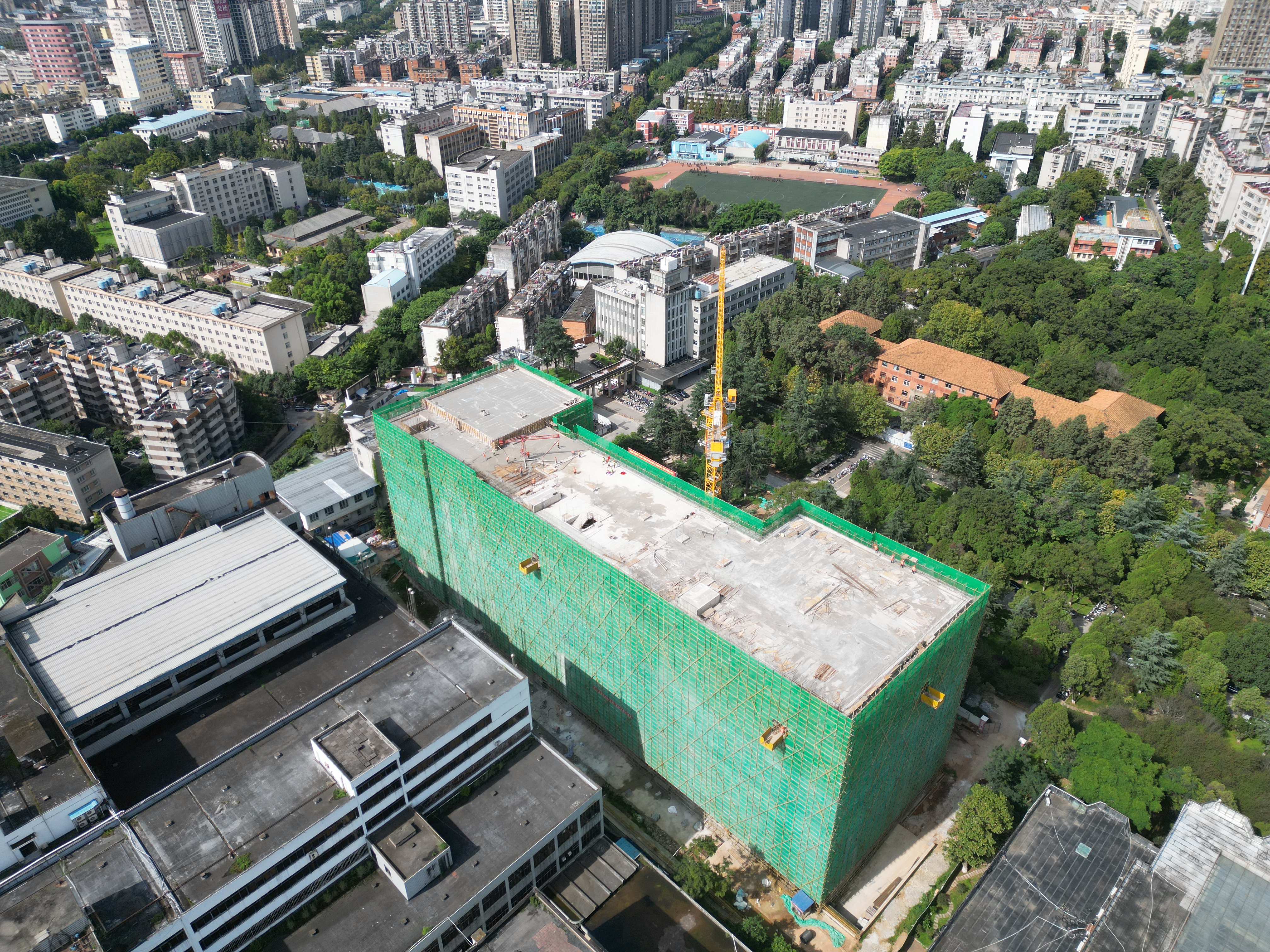 昆明理工大学有色金属冶金先进技术研究院项目封顶
